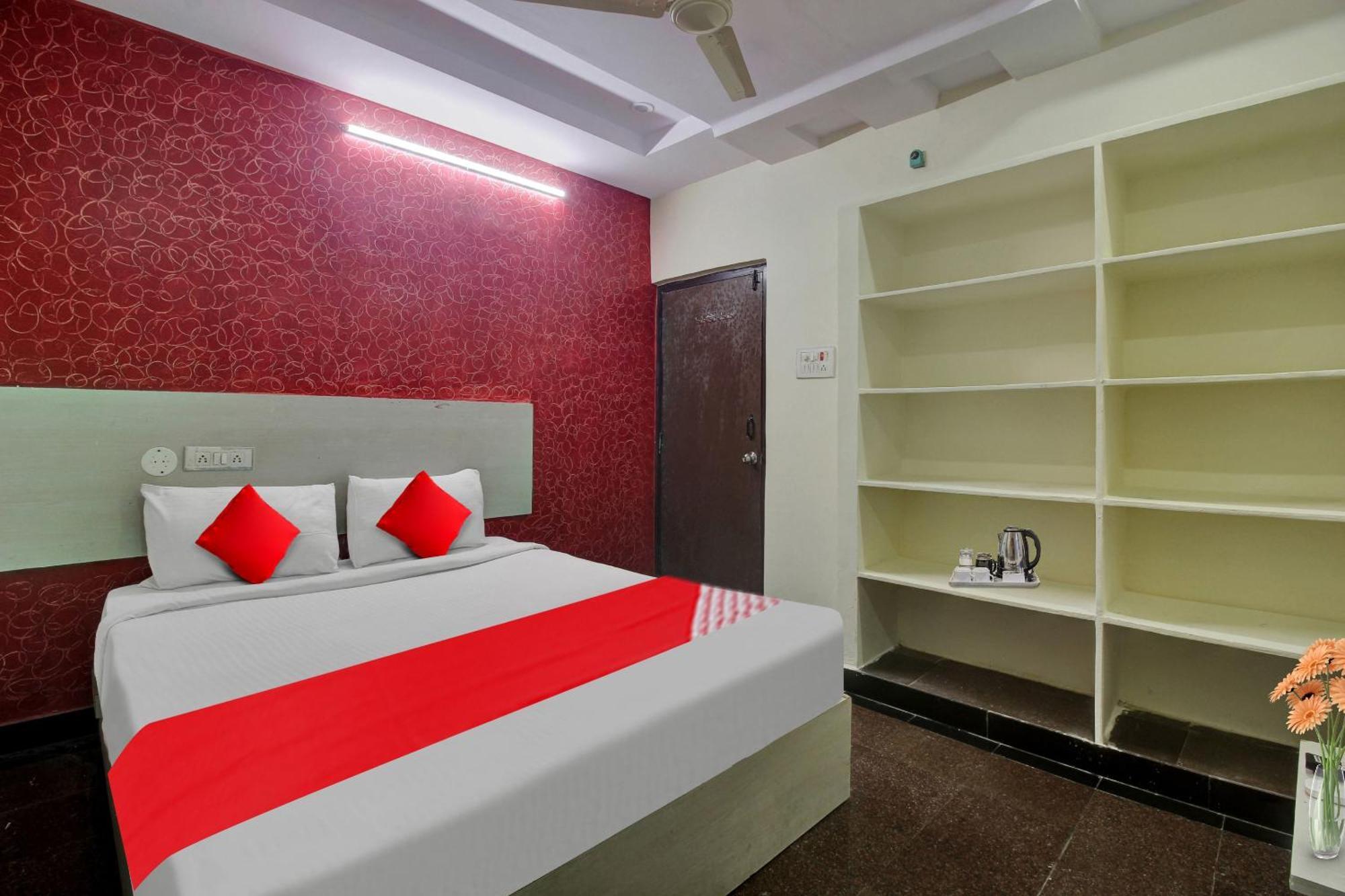 Hotel O Lavish Stay Sururnagar Екстер'єр фото